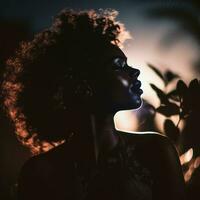 een vrouw met een afro in de donker generatief ai foto