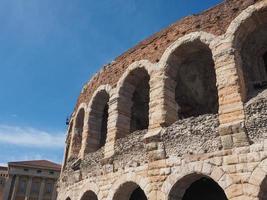 Romeins amfitheater in de arena van verona foto
