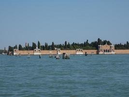 san michele begraafplaats eiland in venetië foto