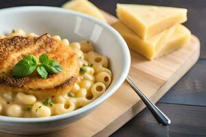 de macaroni en kaas is geserveerd in een kom met een plak van brood. ai-gegenereerd foto