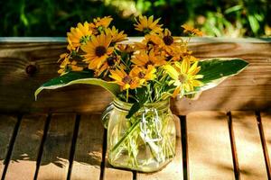 ingemaakt geel bloemen foto