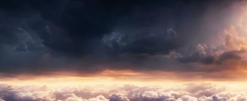 lucht atmosfeer stratosfeer wolken in de lucht troposfeer mesosfeer ionosfeer exosfeer niveau van hoogte bovenstaand vliegtuigen foto