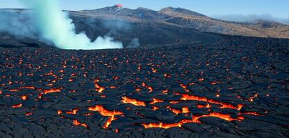 vulkanisch uitbarsting lava materiaal rood lava heet magma foto