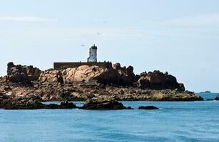 breton seinpaal en vuurtoren Aan brehat eiland foto