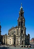 zonovergoten buitenkant visie van Dresden kerk, Duitsland foto