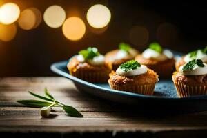 klein cupcakes met room kaas glimmertjes Aan een bord. ai-gegenereerd foto