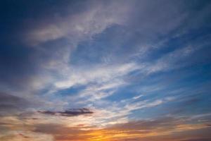 zonsondergang hemel abstract voor achtergrond foto