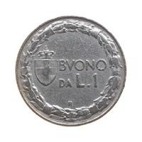 vintage italiaanse munt geïsoleerd foto