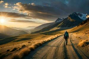 een Mens wandelen naar beneden een aarde weg in de bergen. ai-gegenereerd foto