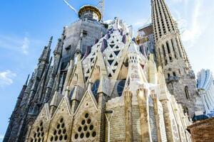 buitenkant van de sagrada familia basiliek in Barcelona, Catalonië, Spanje foto