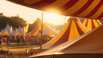 circus tent, carnaval tent Bij de amusement park. generatief ai foto