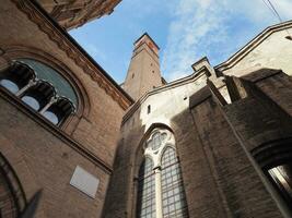 san francesco vert. st francis kerk in bologna foto