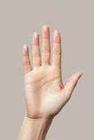 vrouw hand- of forehand signaal naar praten naar de hand- ai gegenereerd foto