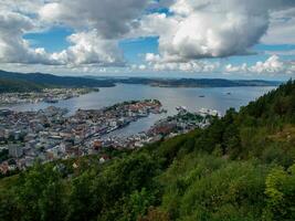 de stad van bergen in Noorwegen foto