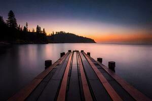een lang pier strekt zich uit uit in de oceaan Bij zonsondergang. ai-gegenereerd foto