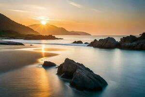 de zon sets over- een strand met rotsen en water. ai-gegenereerd foto