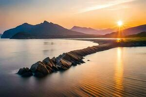 de zon sets over- een lichaam van water en bergen. ai-gegenereerd foto