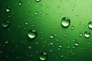 vloeistof water druppels Aan groen backdrop foto