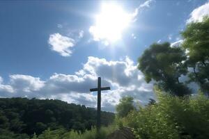 de kruis van god met groen blad, in de stralen van de zon en blauw lucht. kruis Aan de heuvel met groen bomen en groen natuurlijk visie. religieus concept, ai generatief foto