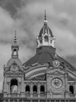 de stad antwerpen in belgië foto