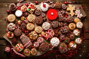 Kerstmis koekjes Aan een houten tafel. ai-gegenereerd foto