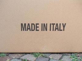 gemaakt in Italië op pakket foto