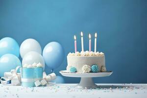 verjaardag taart met kaarsen en snoepgoed Aan wit tafel in de buurt blauw muur. generatief ai foto