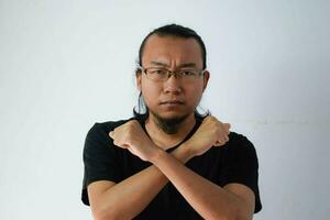 volwassen Aziatisch Mens vervelend zwart t-shirt foto