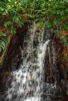 waterval in Thais foto