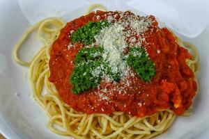pasta napoli met tomaat foto