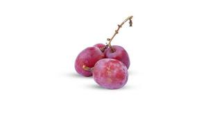 druiven geïsoleerd op een witte achtergrond foto