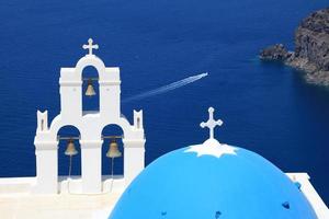 oia stad op het eiland santorini, griekenland foto