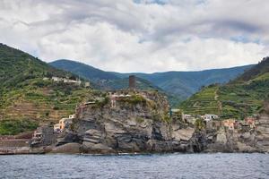 prachtig landschap van cinque terre manarola, italië foto