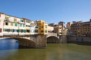ponte vecchio in florence italië foto