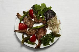 selectie van vlees uit de Turkse keuken foto