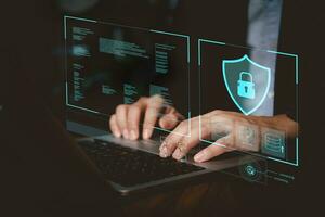cyber veiligheid concept gegevens bescherming en beveiligd internet toegang, web informatie hacker online netwerk technologie veiligheid gebruiker Log in en wachtwoord. foto