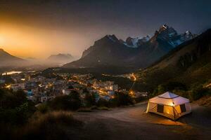 een tent in de bergen Bij zonsondergang. ai-gegenereerd foto