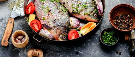 rauw vis en voedsel ingrediënten foto