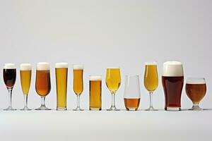 een rij van verschillend types van bier Aan een wit achtergrond met kopiëren ruimte, serie van bier bril in divers vormen en maten, gevulde met verschillend bier stijlen, ai gegenereerd foto