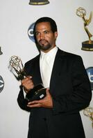 Kristoff st John in de druk op rom na hij won een emmy voor ondersteunen acteur Bij de dag emmy's 2008 Bij de kodak theater in Hollywood ca Aan juni 20 2008 hutjes foto