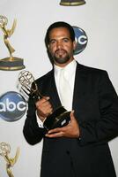 Kristoff st John in de druk op rom na hij won een emmy voor ondersteunen acteur Bij de dag emmy's 2008 Bij de kodak theater in Hollywood ca Aan juni 20 2008 hutjes foto