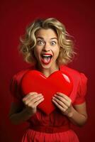 portret van een gelukkig vrouw met rood hart Aan een rood achtergrond.valentijnsdag dag concept ai gegenereerd foto