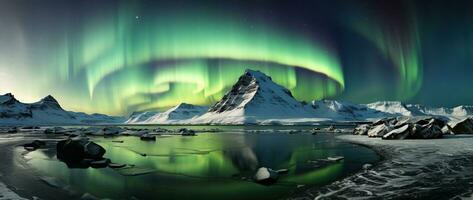 noordelijk lichten over- besneeuwd berg reeks met reflectie in water ai gegenereerd foto