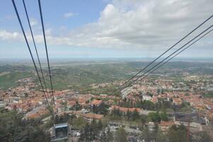 visie van de stad van san marino foto