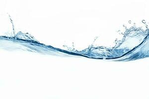 blauw water plons geïsoleerd Aan wit achtergrond, blauw water plons Golf, water druppels en kroon van plons van water foto