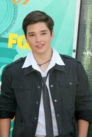 nathan kress aankomen Bij de tiener keuze prijzen 2009 Bij Gibson amfitheater Bij universeel studio's los angeles ca Aan augustus 9 2009 foto