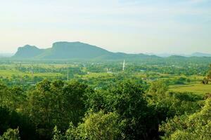 berg visie, heuveltop, ratchaburi. foto