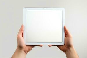 hand- Holding een tablet scherm met blanco. generatief ai foto