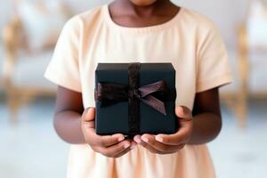 kinderen dag - een heel gelukkig meisje met een geschenk in haar handen. kinderen dag is een herdenkings- datum, gevierd elke jaar in eer van kinderen. elk land heeft een viering datum. ai generatief foto