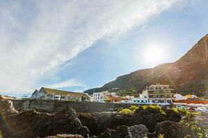 antenne visie van garachico dorp Aan de kust van atlantic oceaan in Tenerife eiland van Spanje foto